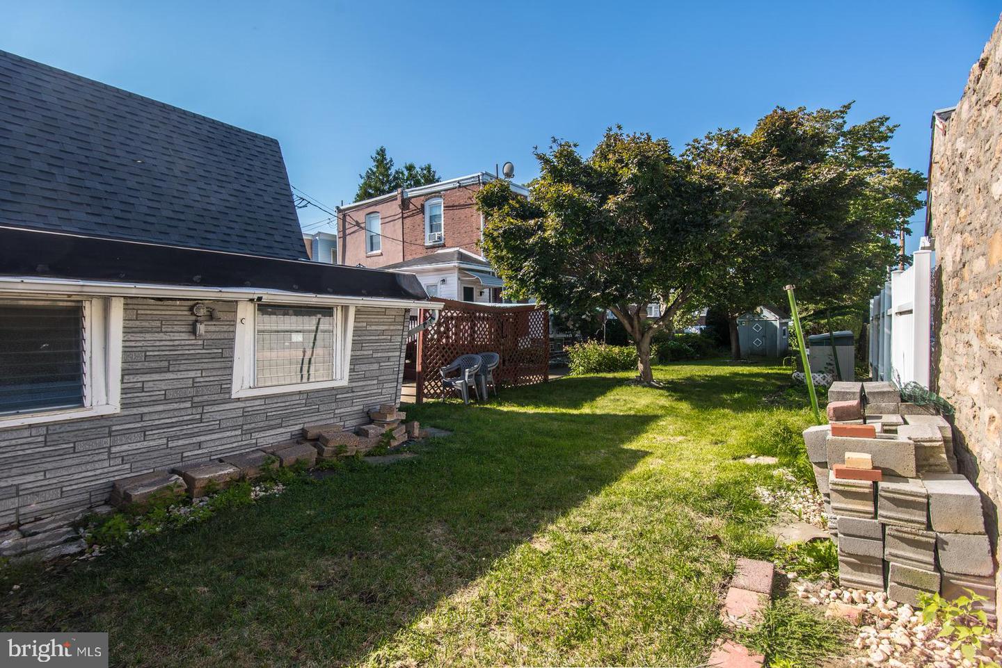 2231-33 Afton St Property Photo 54
