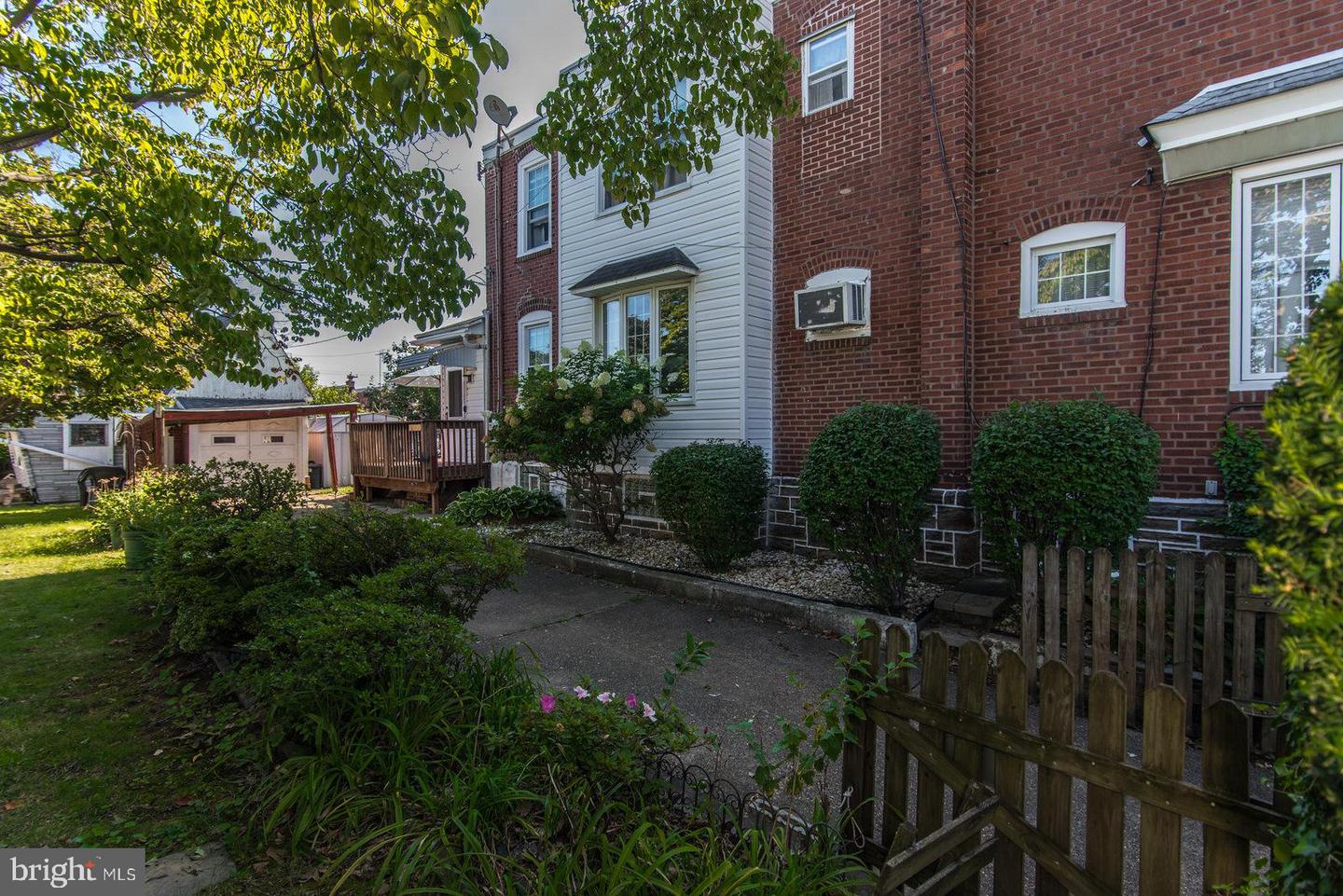 2231-33 Afton St Property Photo 58