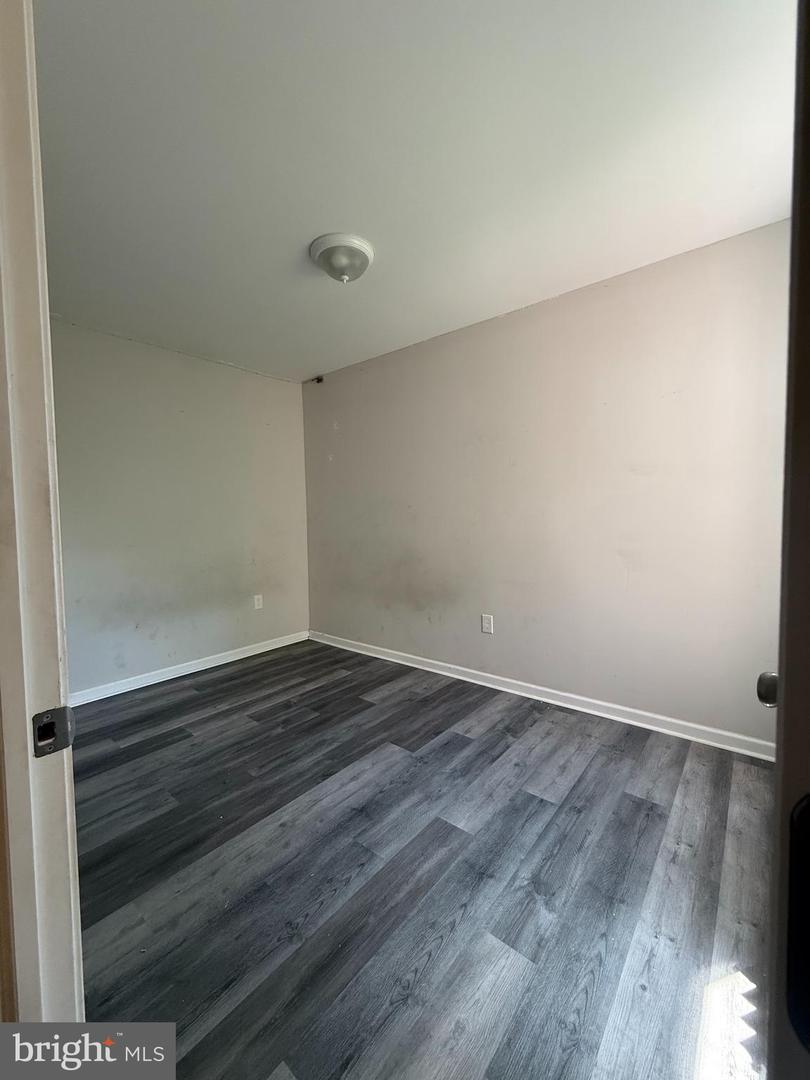 2066 E Stella St Property Photo 11
