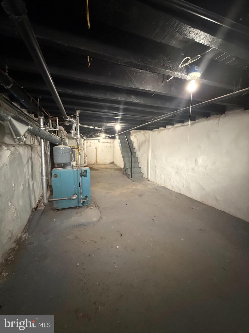 2066 E Stella St Property Photo 14
