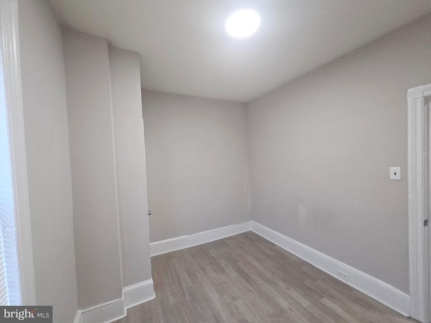 1711 N Aberdeen St Property Photo 17