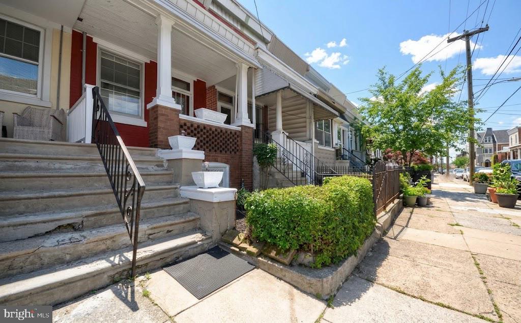 3243 Gaul St Property Photo 1