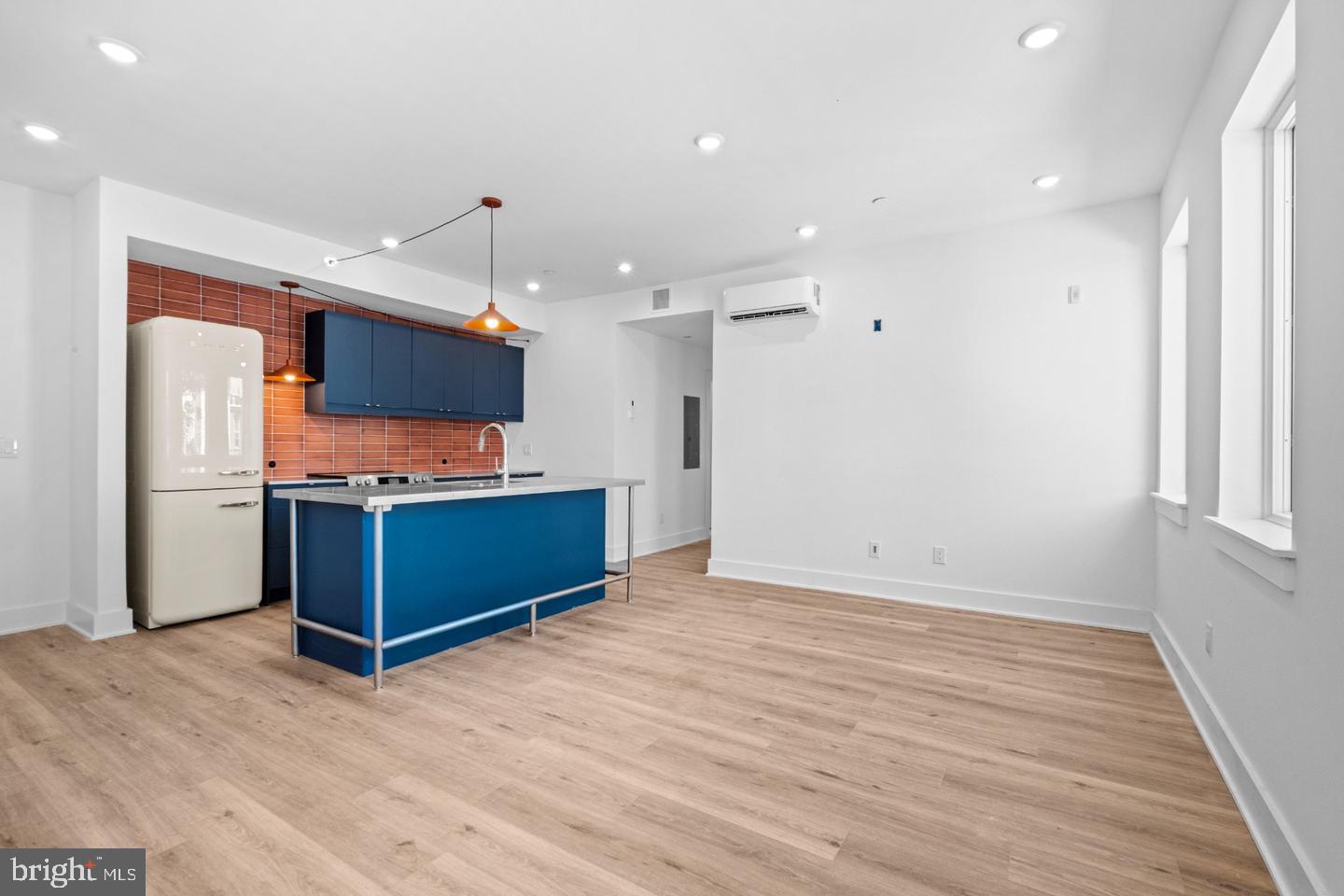 2456 Frankford Ave #9 Property Photo 7