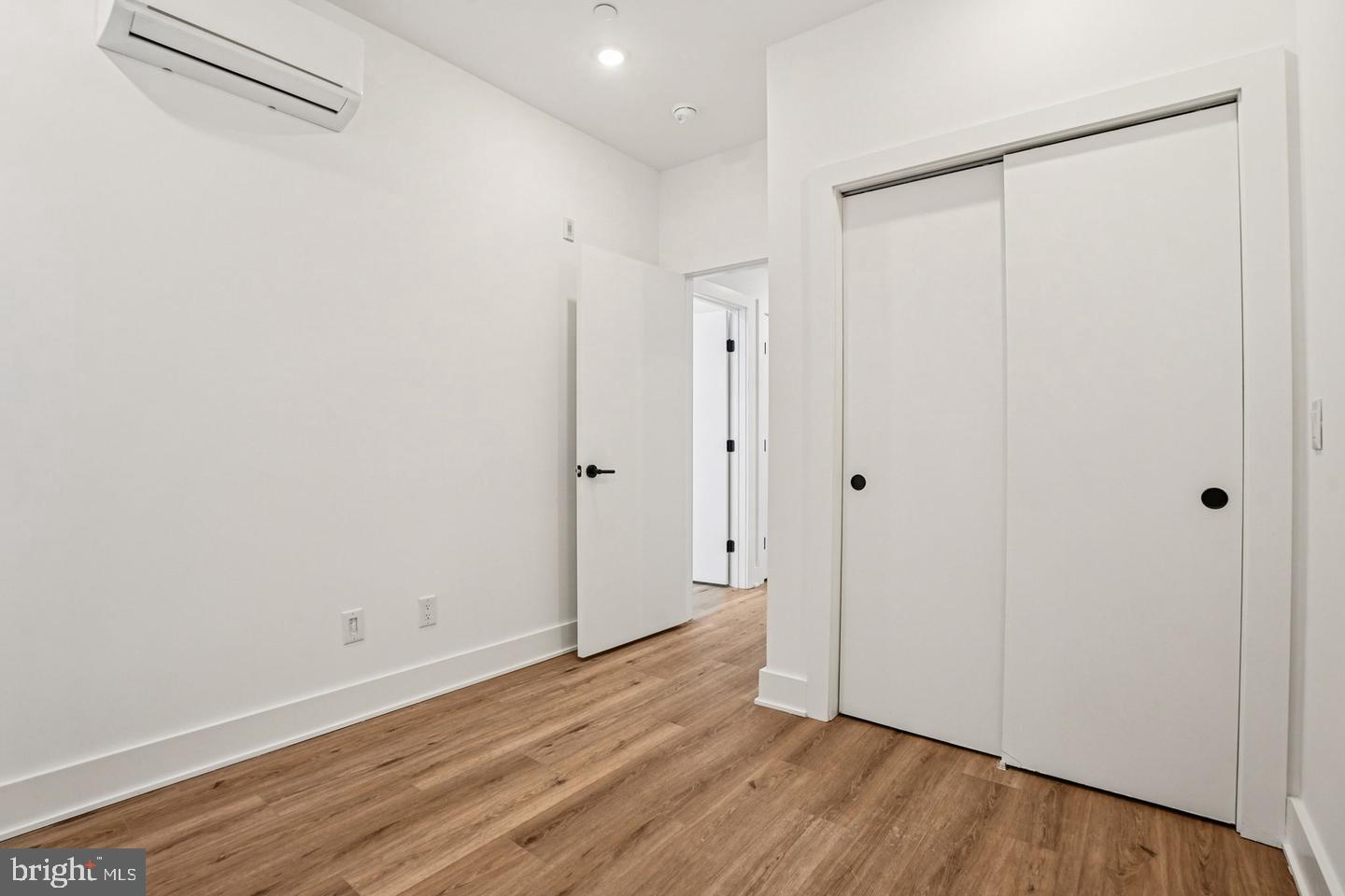 2456 Frankford Ave #9 Property Photo 16