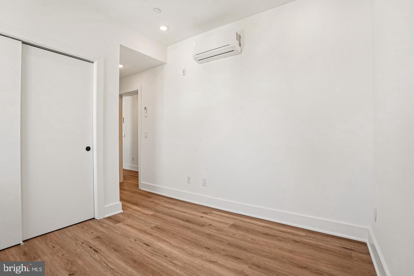 2456 Frankford Ave #9 Property Photo 19