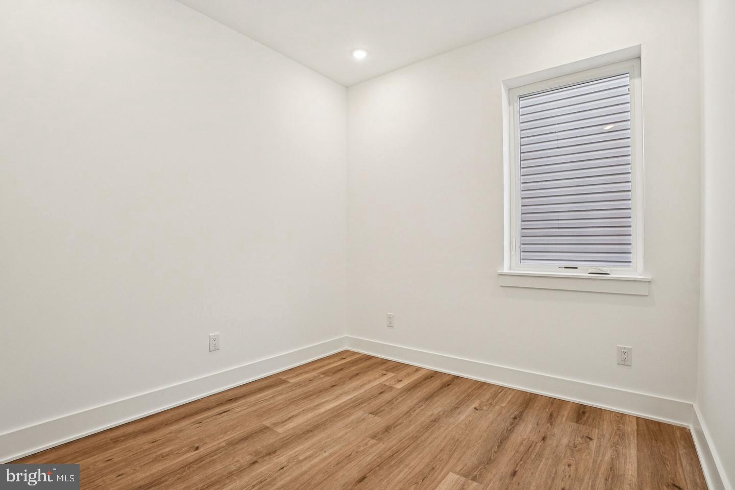 2456 Frankford Ave #9 Property Photo 20