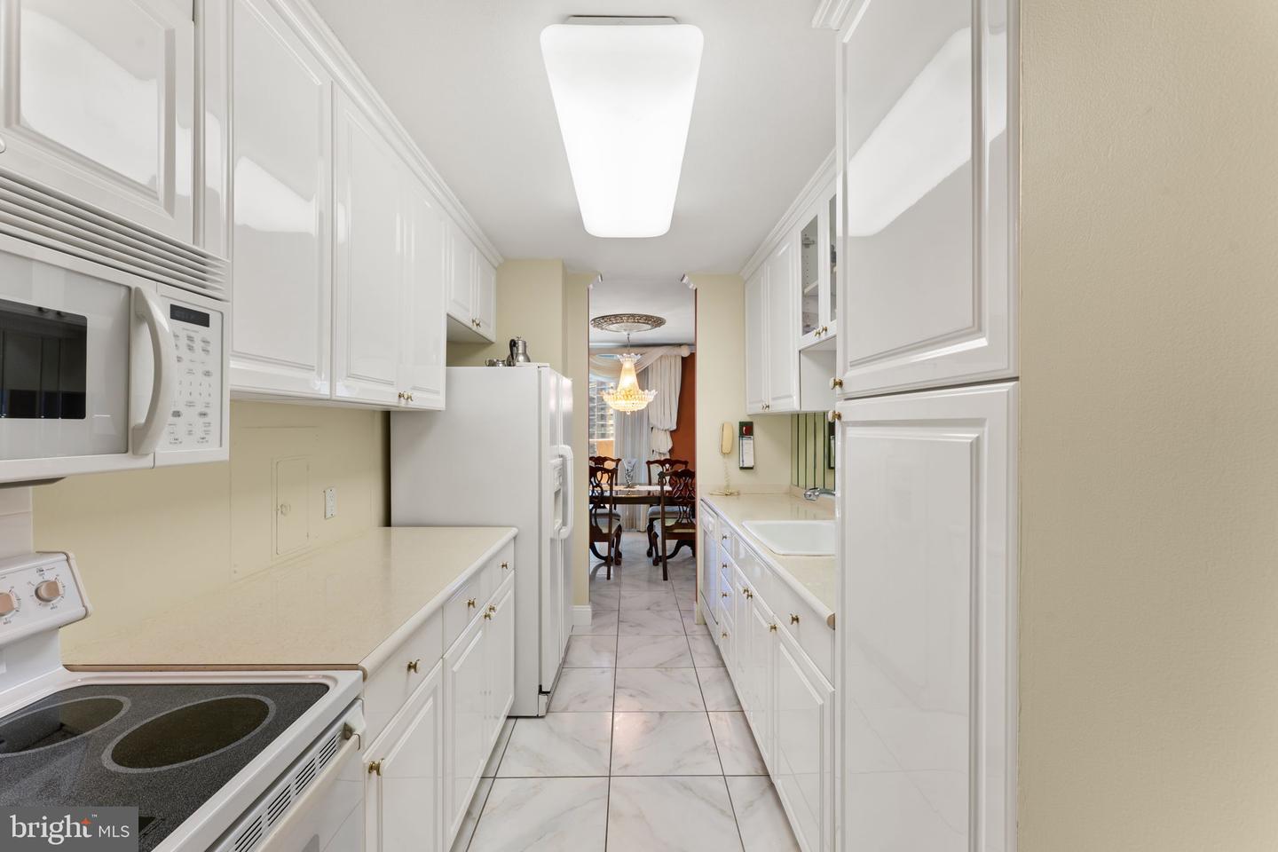 1901 John F Kennedy Blvd #2409-10 Property Photo 1