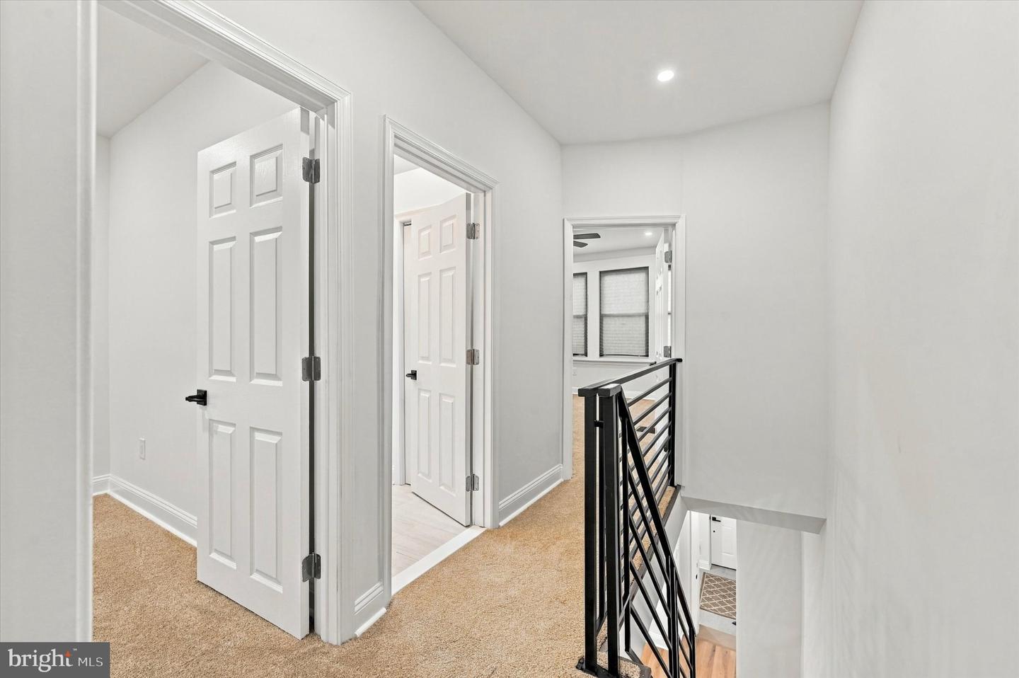 5329 Malcolm St Property Photo 20