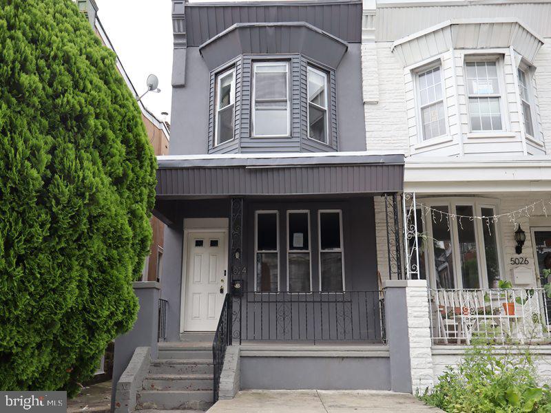 5024 WALTON AVE Property Photo 1