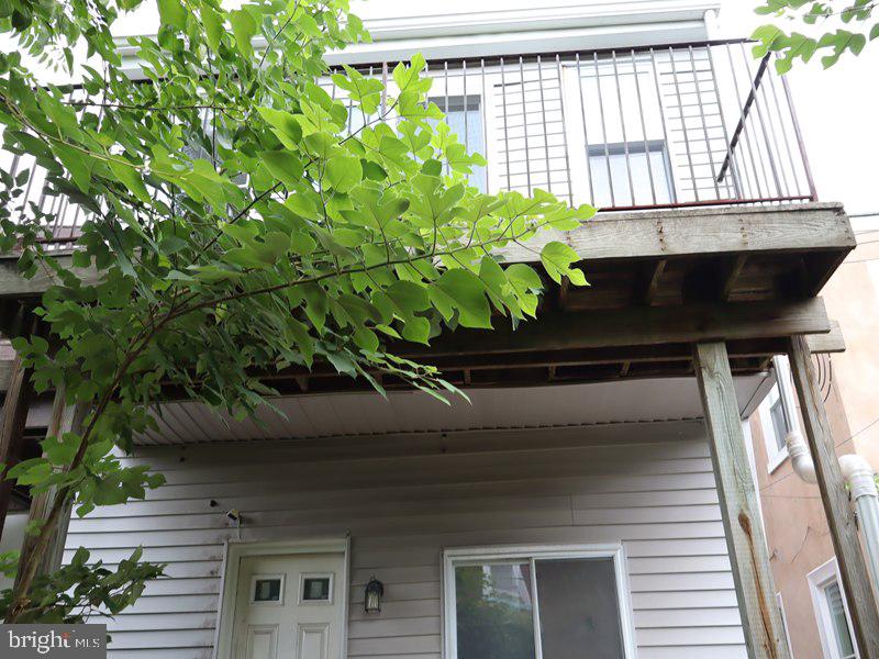 5024 Walton Ave Property Photo 3