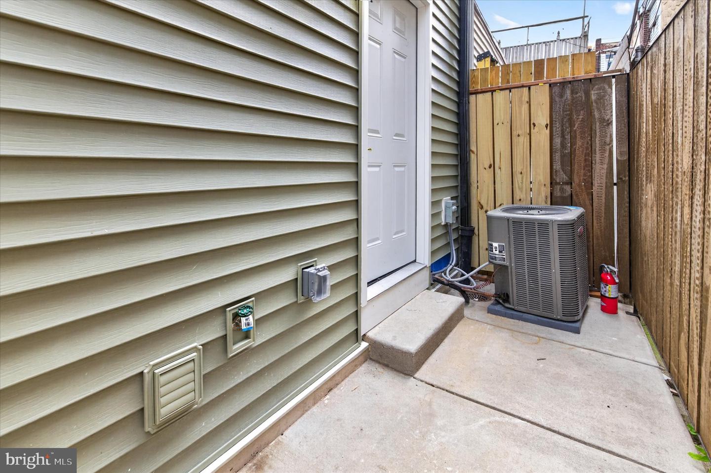 1416 S Orianna St Property Photo 43