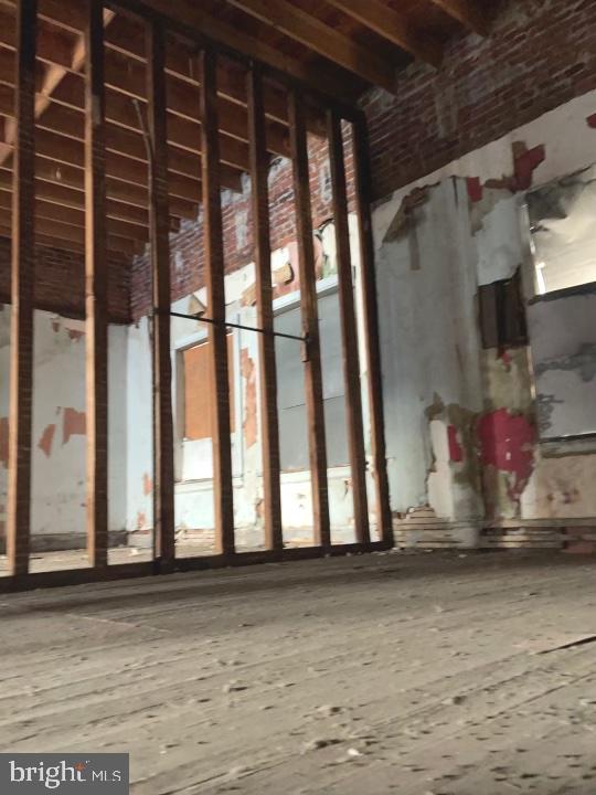 4023 W Girard Ave Property Photo 7
