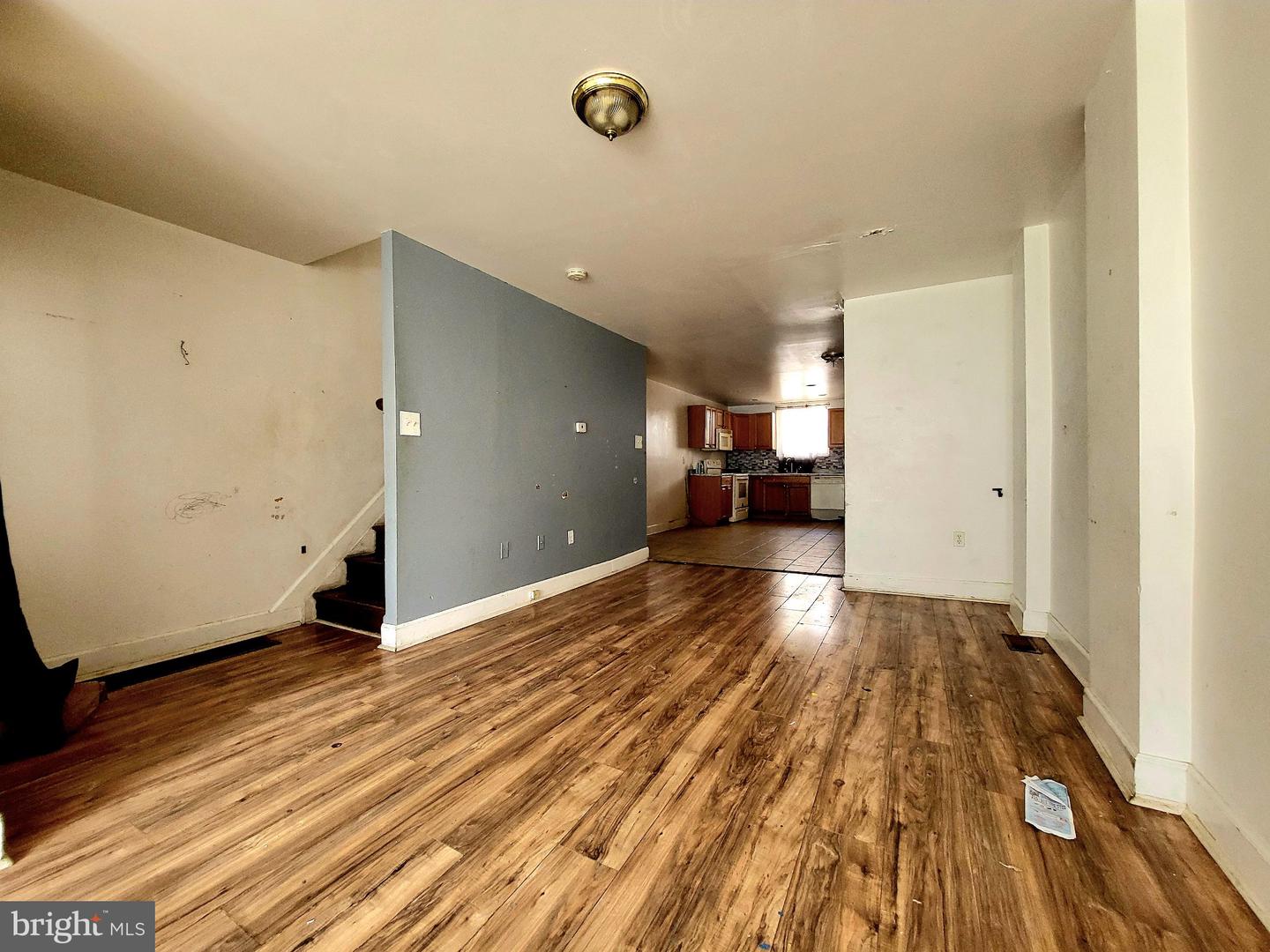 4739 Loring St Property Photo 9