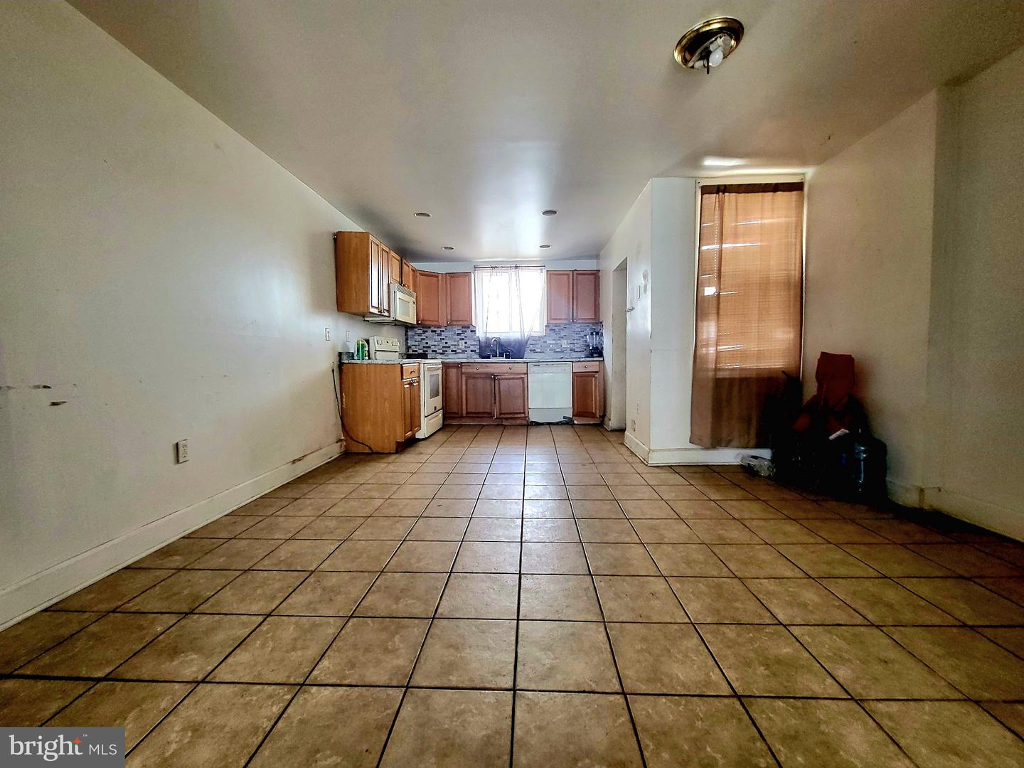 4739 Loring St Property Photo 11
