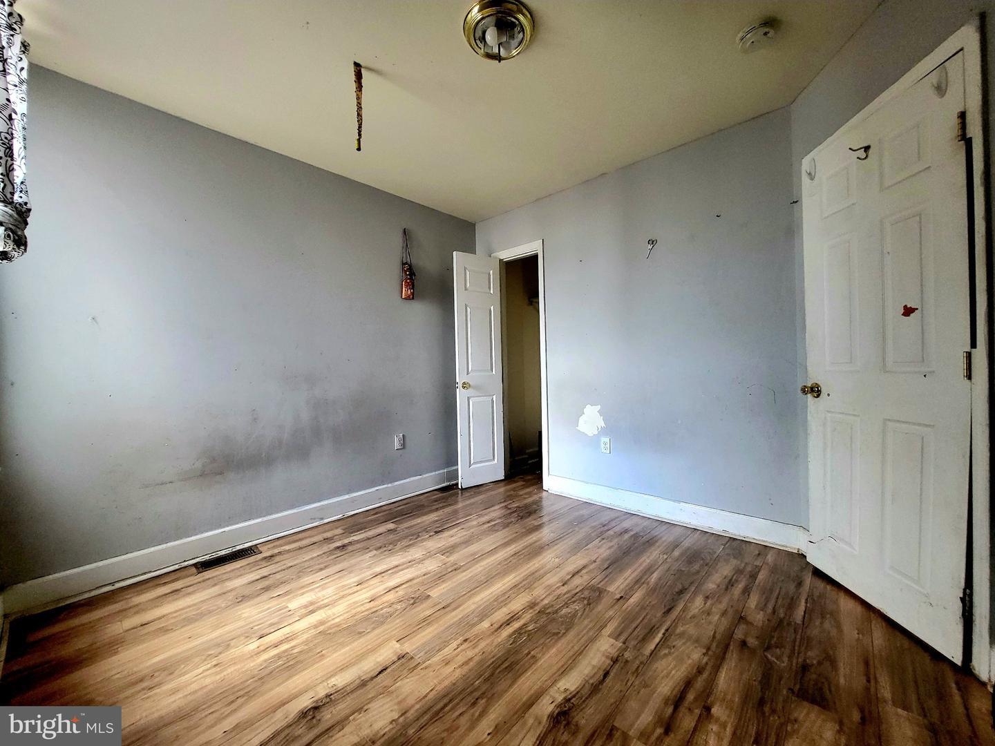 4739 Loring St Property Photo 21