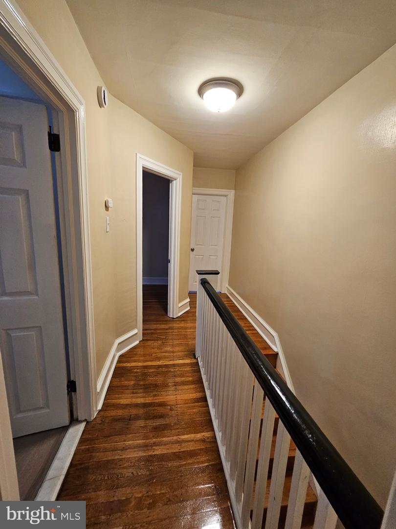 4008 Gilham St Property Photo 12