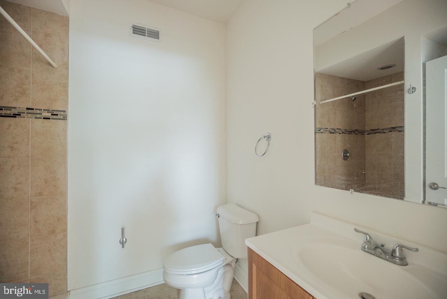 3432 Wallace St #c Property Photo 9