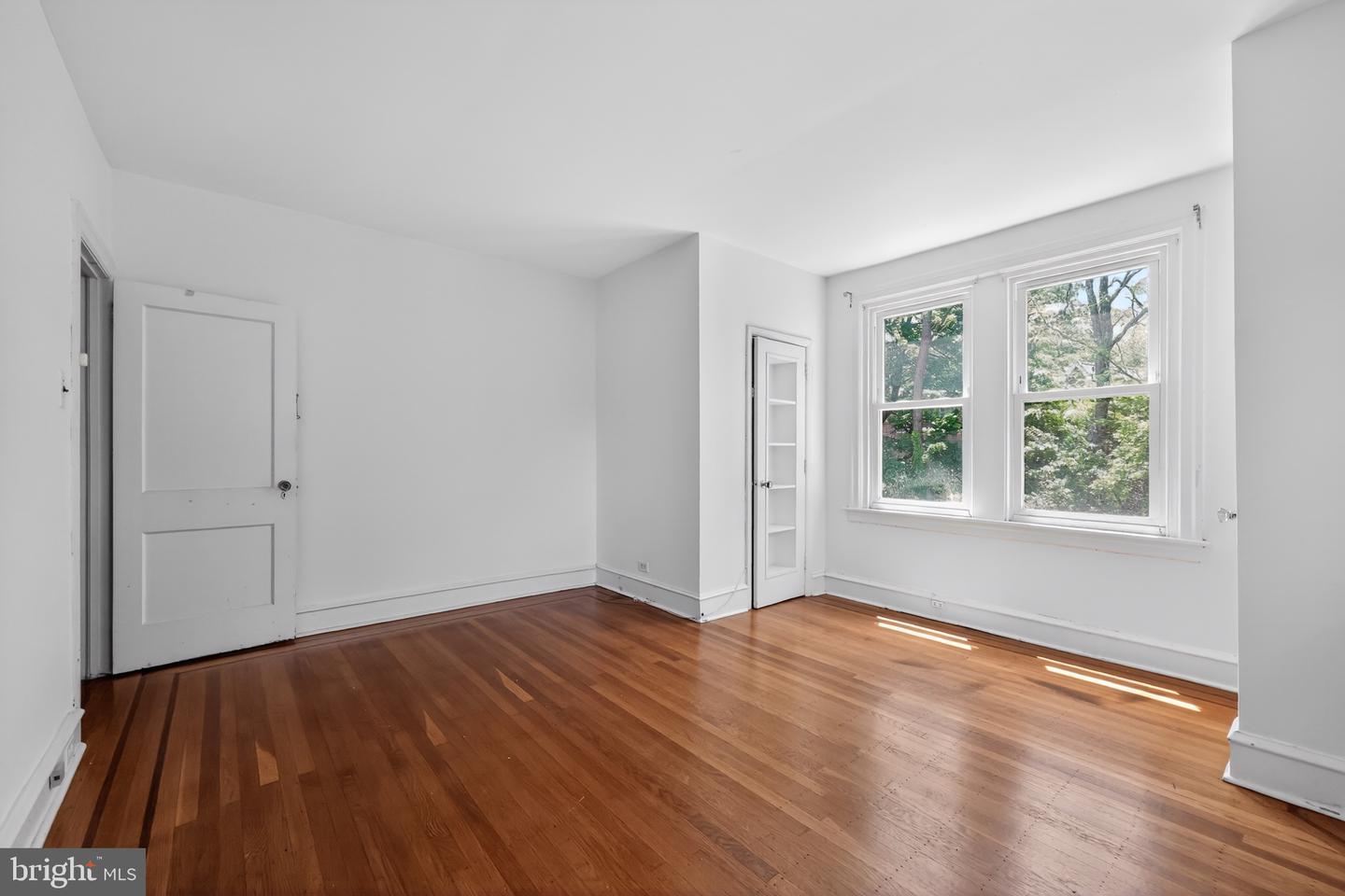 7042 Greene St Property Photo 20