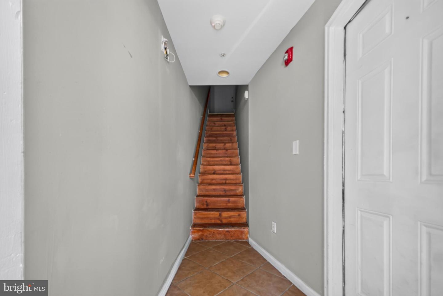 2144 N 18th St #2 Property Photo 2