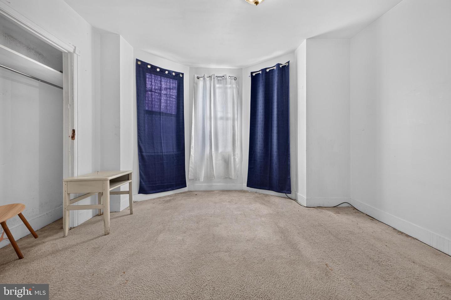 7279 Saybrook Ave Property Photo 10