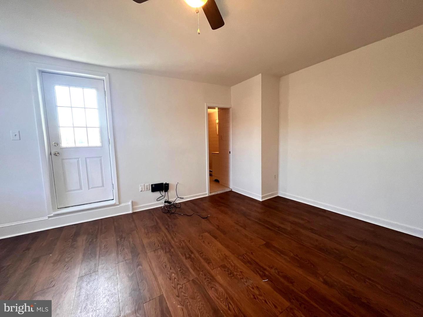 1100 Federal St #3r Property Photo 6