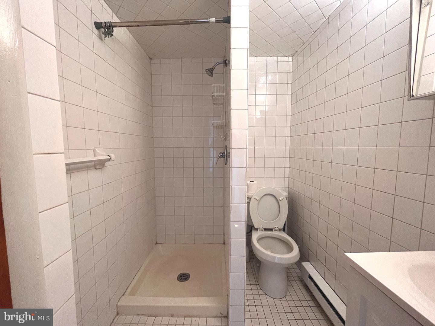 1100 Federal St #3r Property Photo 13
