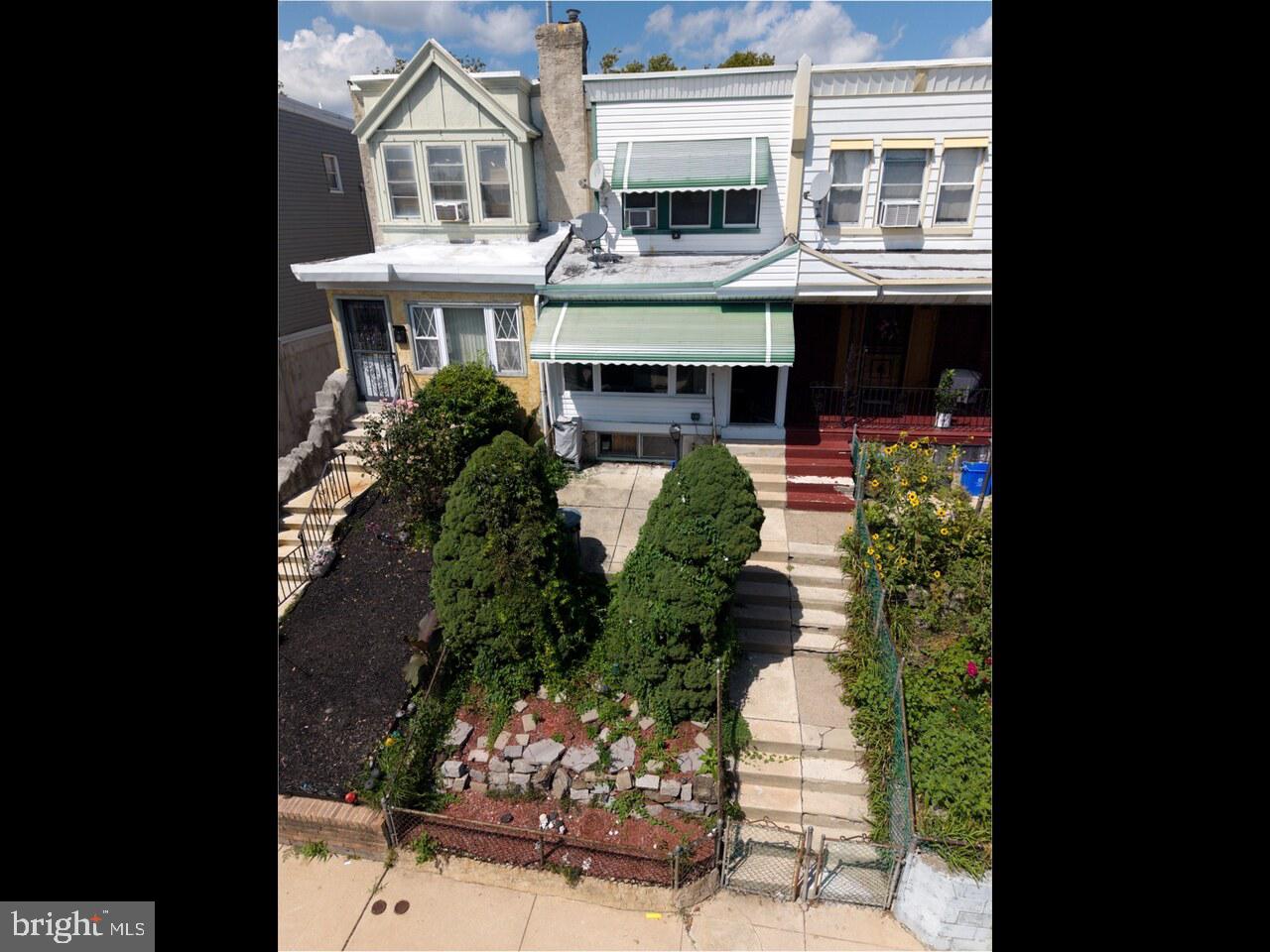 5747 Dunlap St Property Photo 1