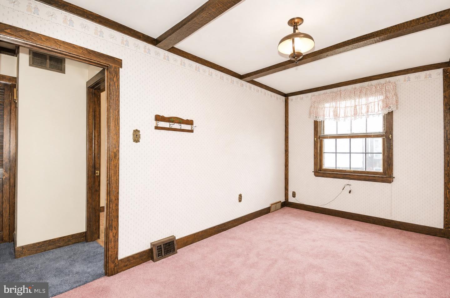 7158 Walker St Property Photo 21