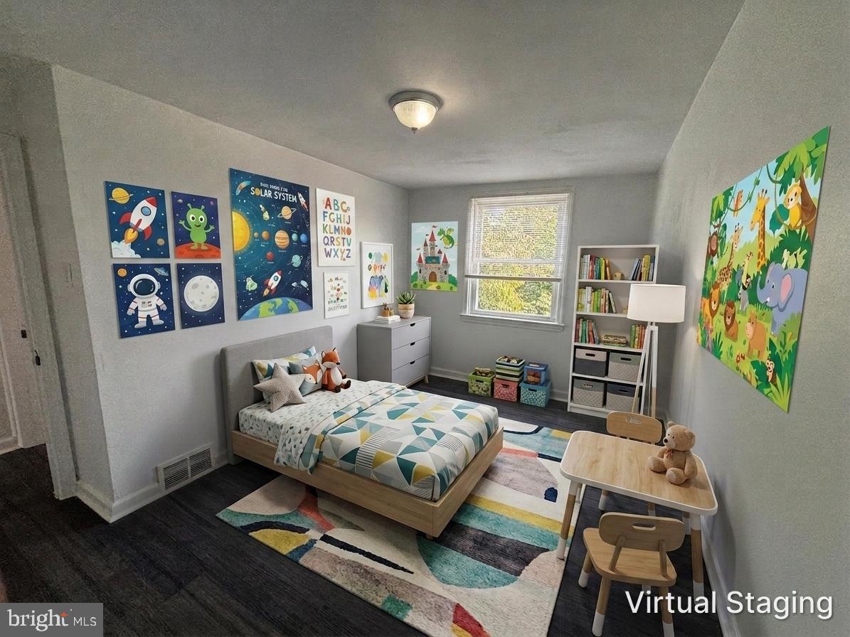 8305 Rodney St Property Photo 28