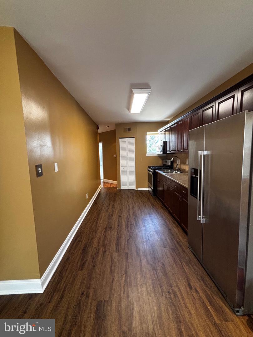 3111 W Montgomery Ave #2 Property Photo 8