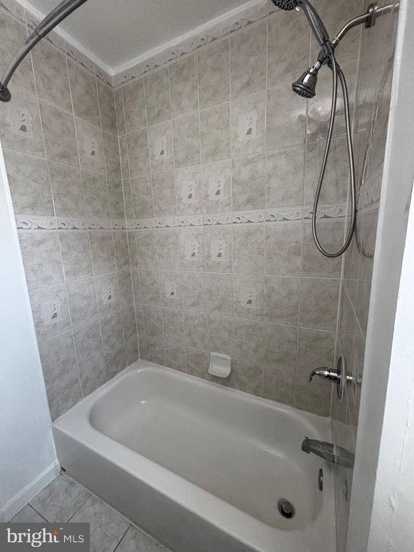 3111 W Montgomery Ave #2 Property Photo 20