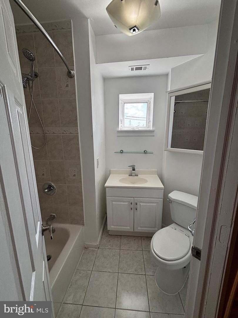 3111 W Montgomery Ave #2 Property Photo 21