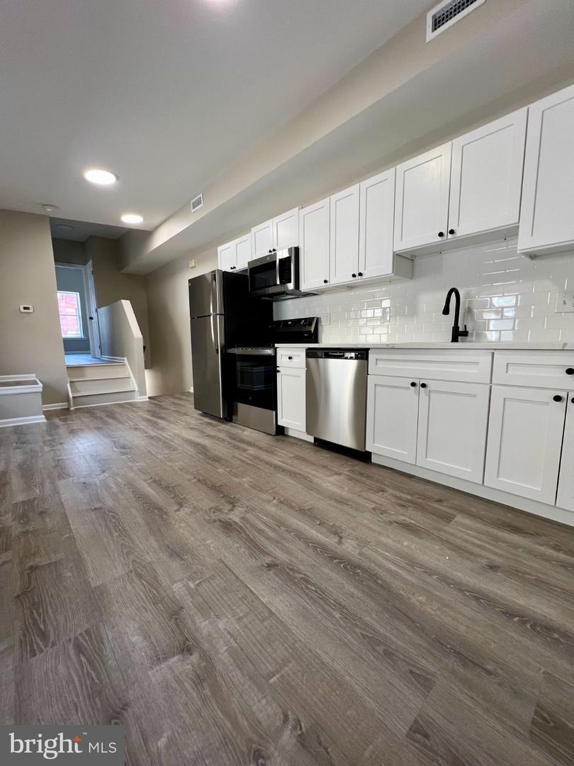 1844-00 W Master St #unit 3 Property Photo 2
