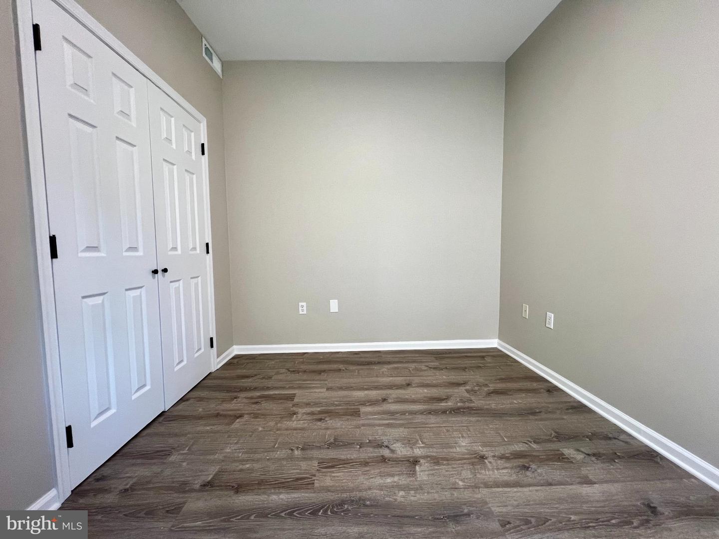 1844-00 W Master St #unit 3 Property Photo 4
