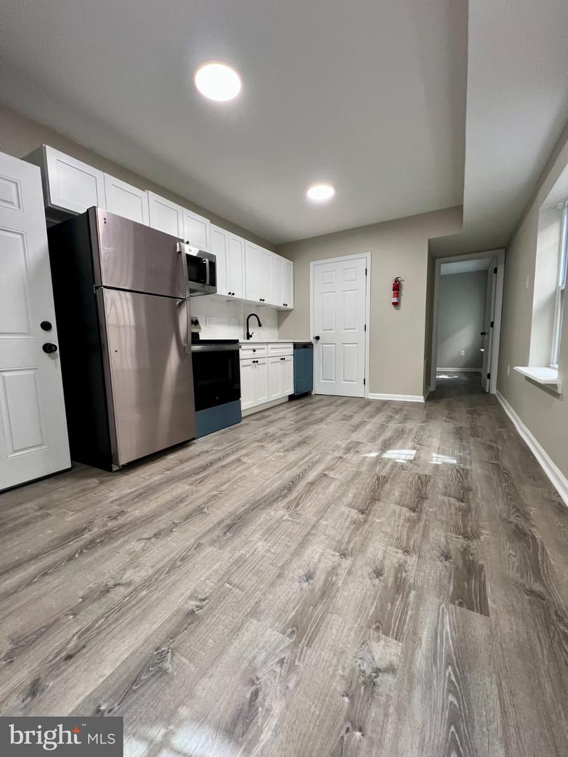 1844-00 W Master St #unit 2 Property Photo 2