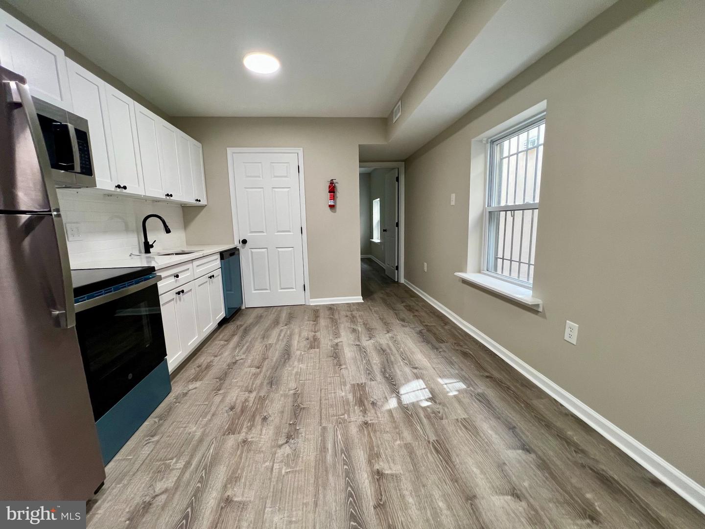 1844-00 W Master St #unit 2 Property Photo 3