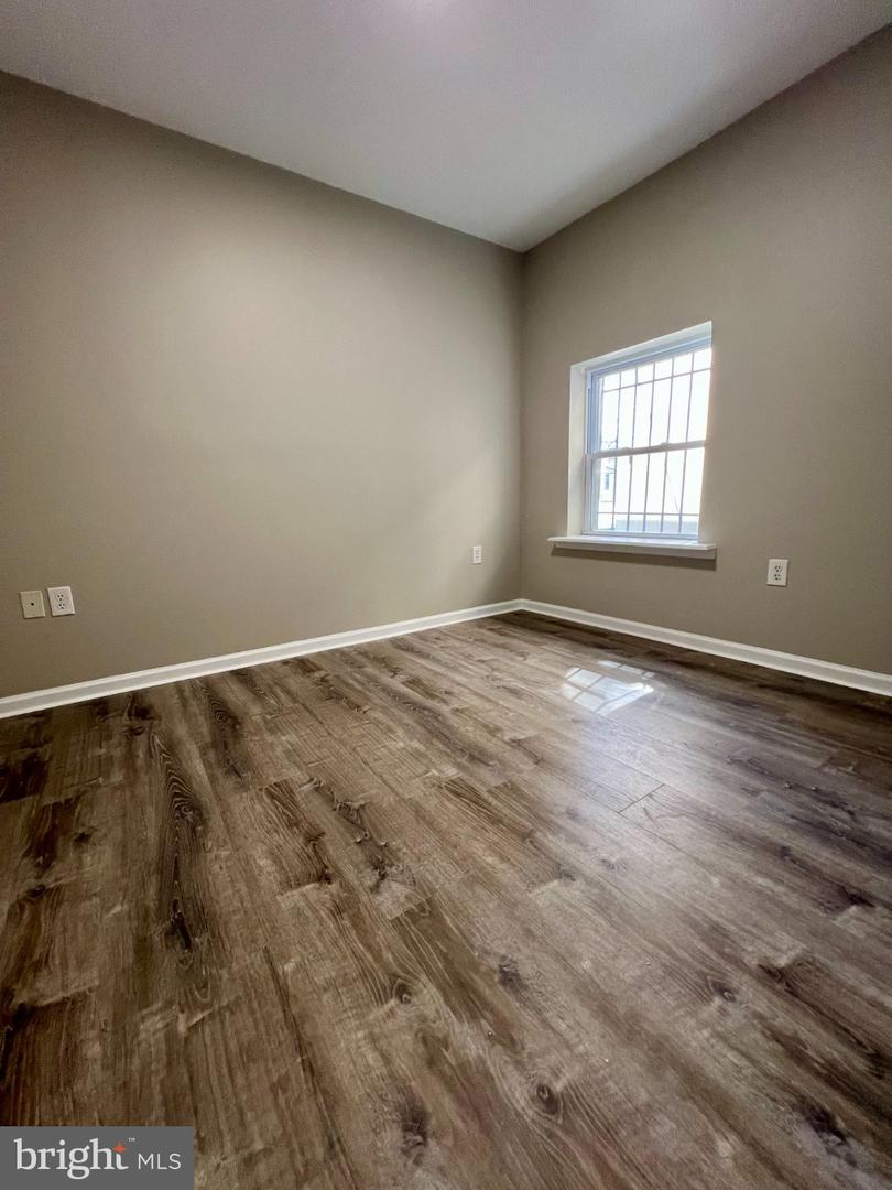1844-00 W Master St #unit 2 Property Photo 8