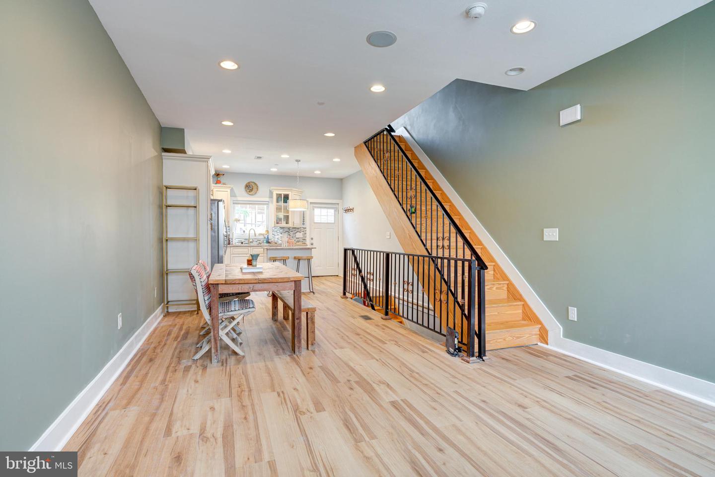 1509 S Dorrance St Property Photo 6