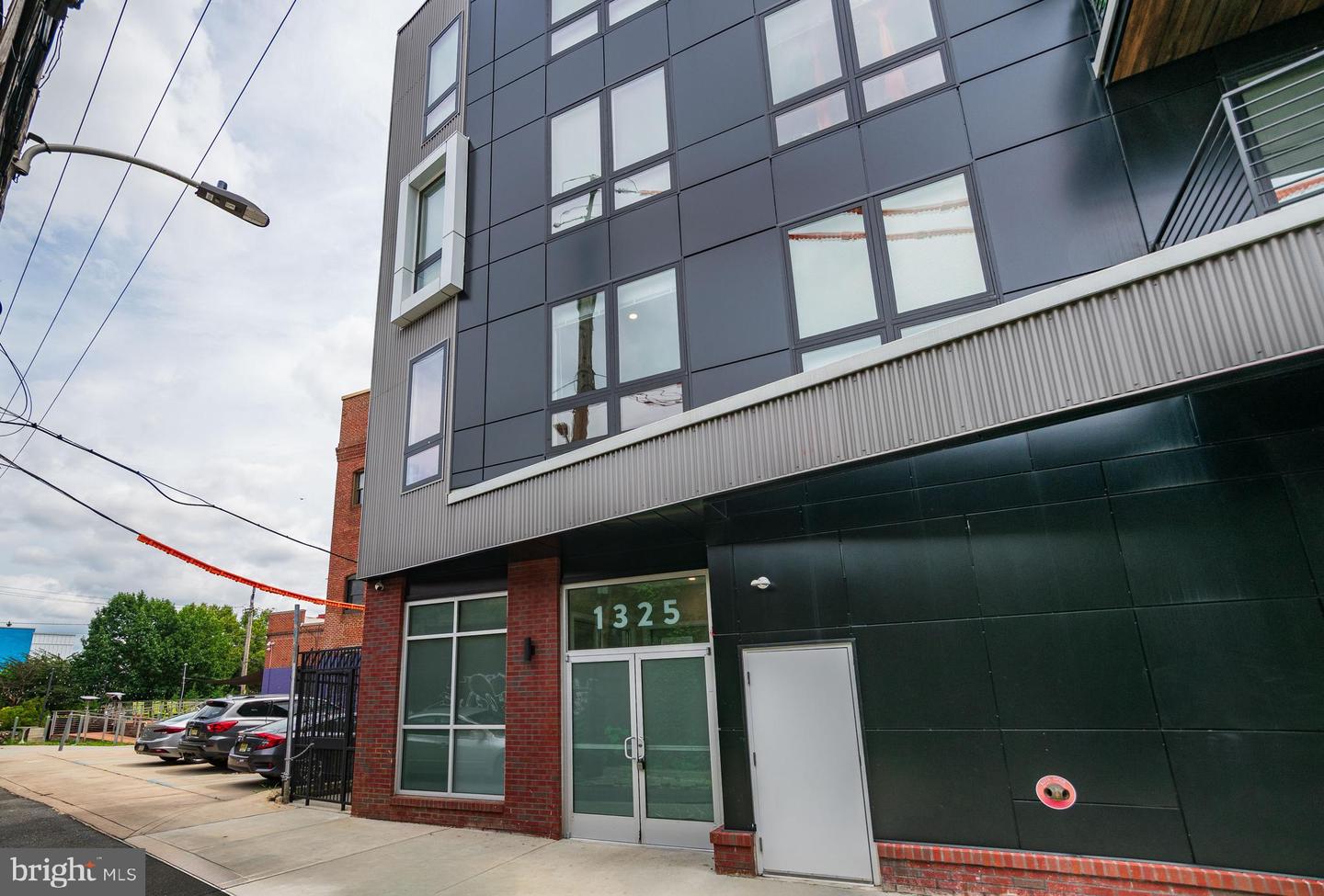 1325 N Lee St #unit 300 Property Photo 25