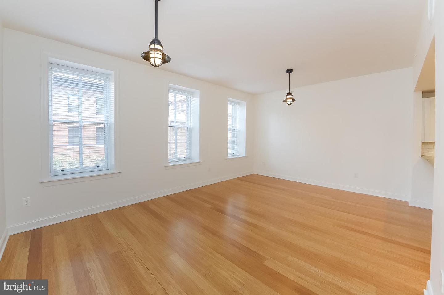 1518 Spruce St #4a Property Photo 8