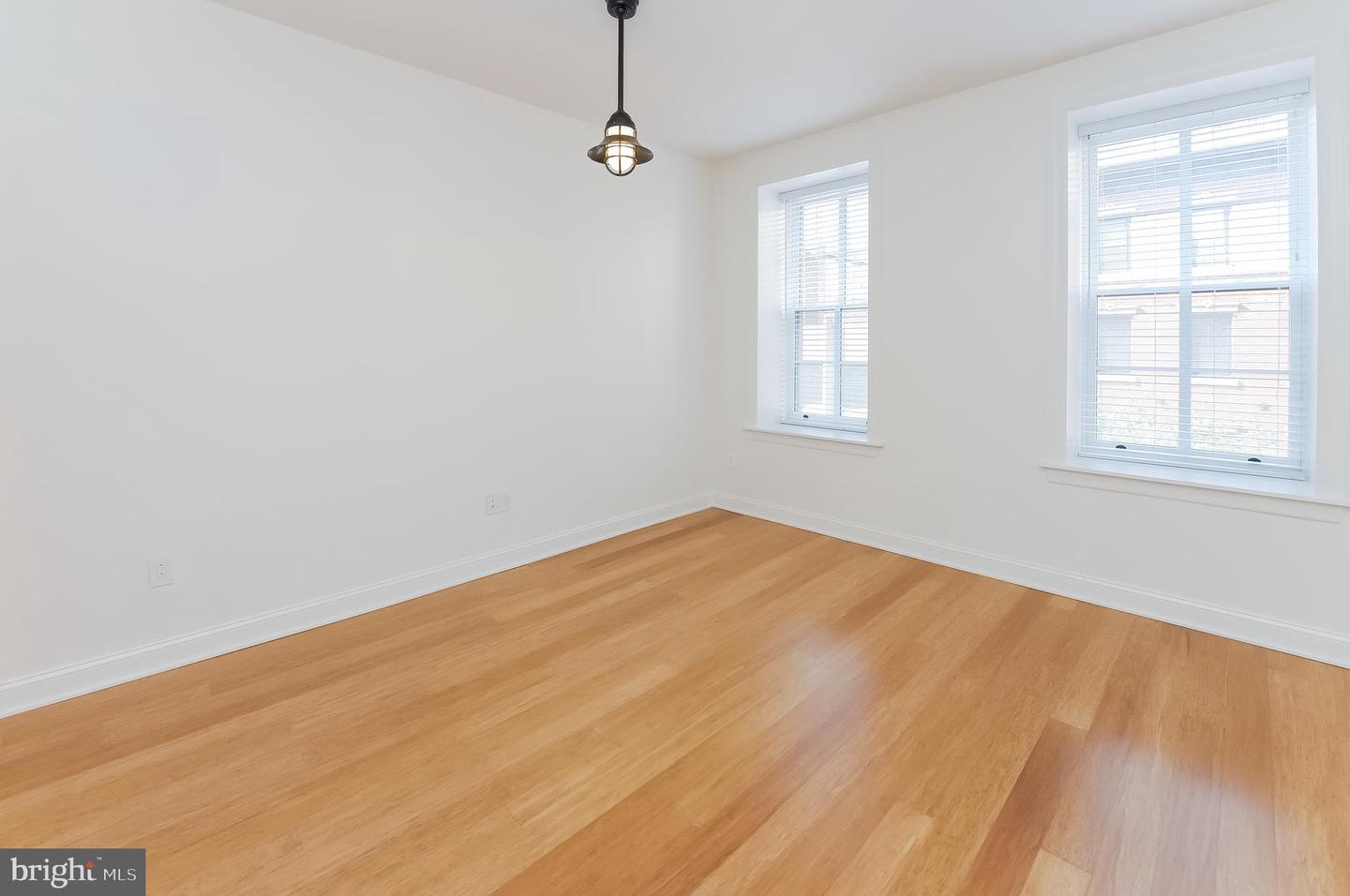 1518 Spruce St #4a Property Photo 12