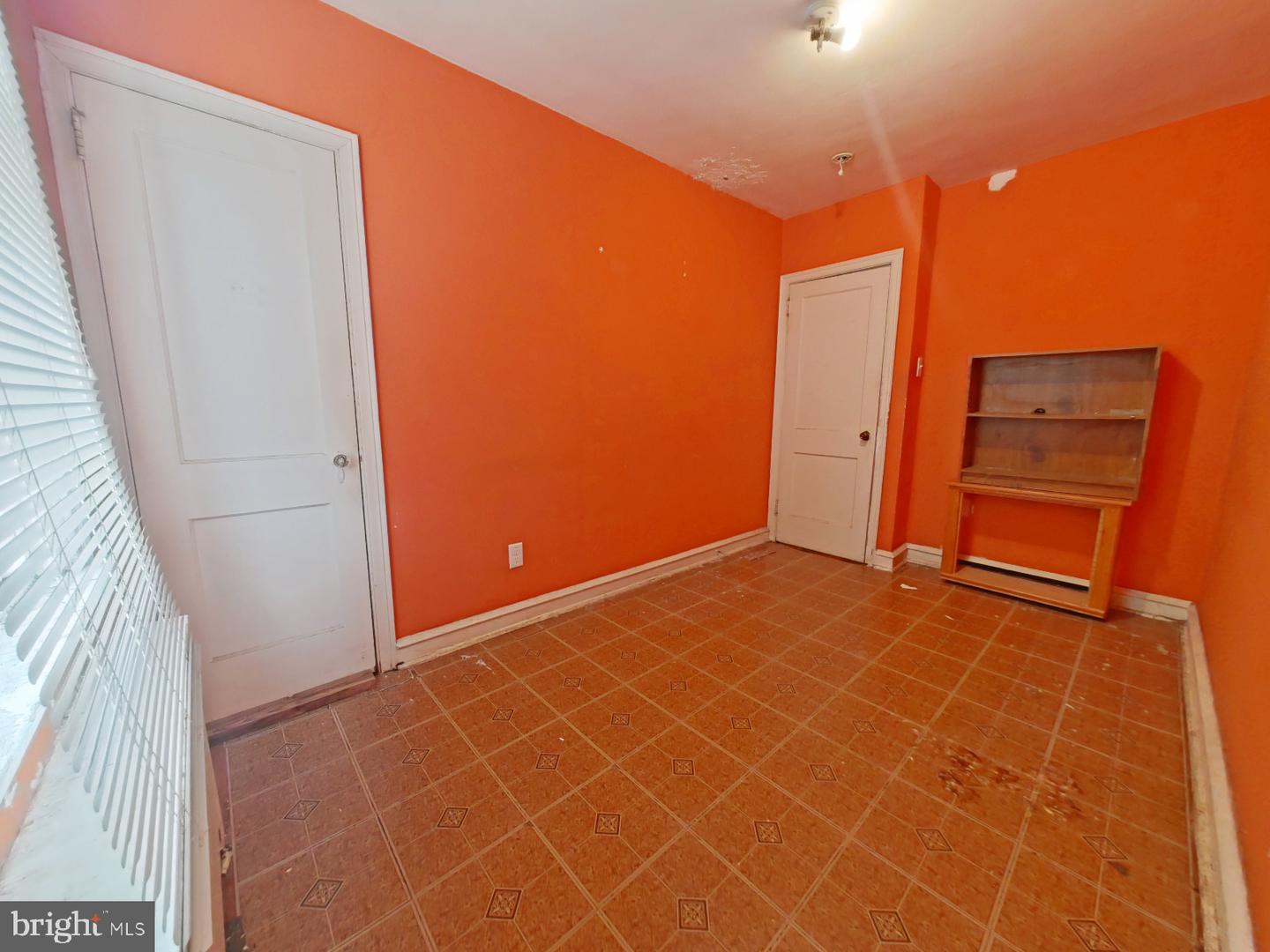 7529 Rugby St Property Photo 14