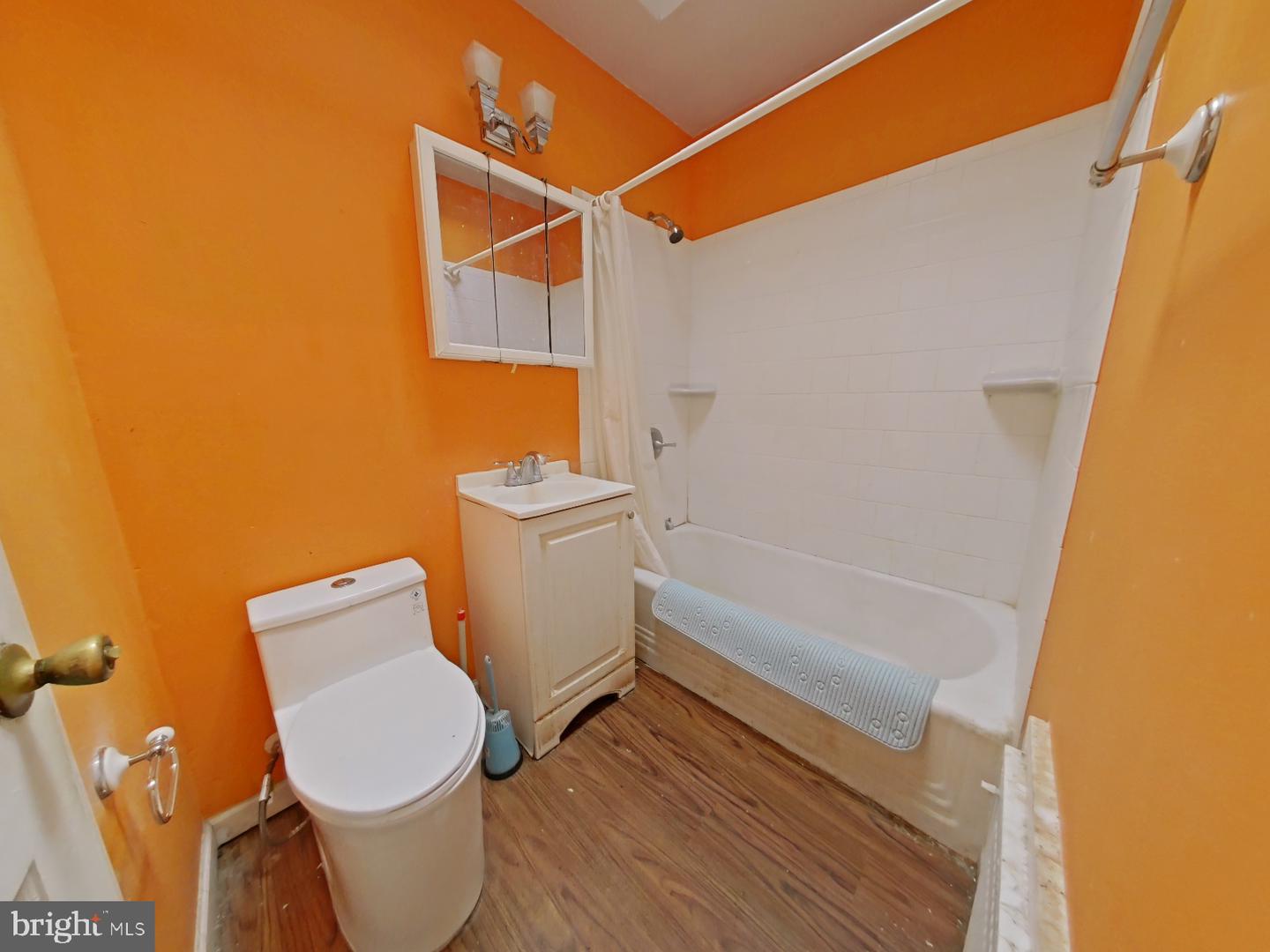 7529 Rugby St Property Photo 15