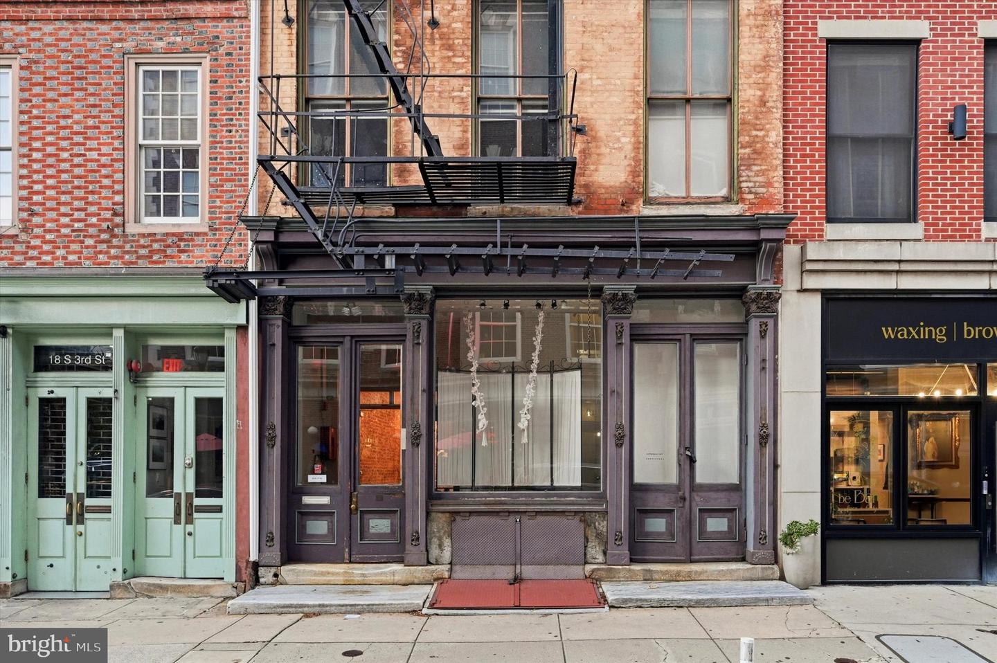 16 S 3rd St #com Property Photo 1