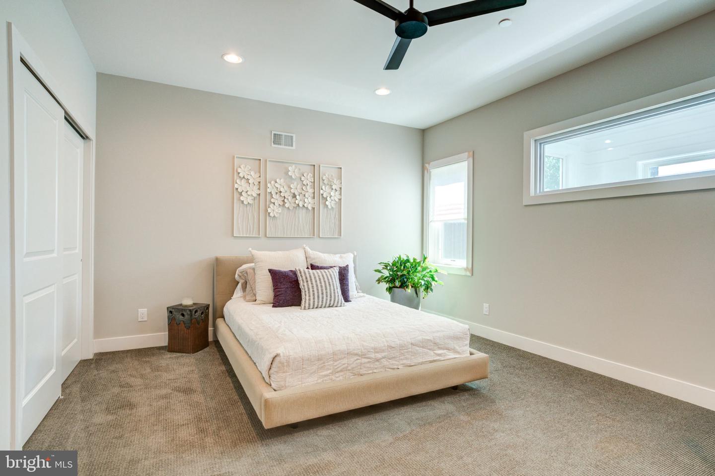 2030 E Arizona St Property Photo 16