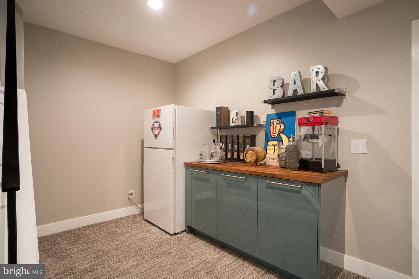 2030 E Arizona St Property Photo 38