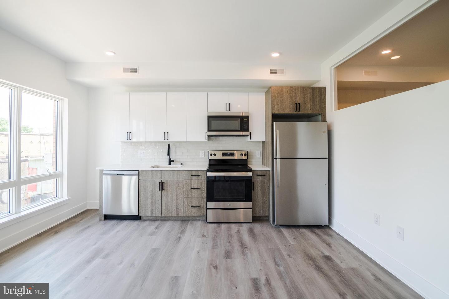 1420 Point Breeze Ave #unit 311 Property Photo 6