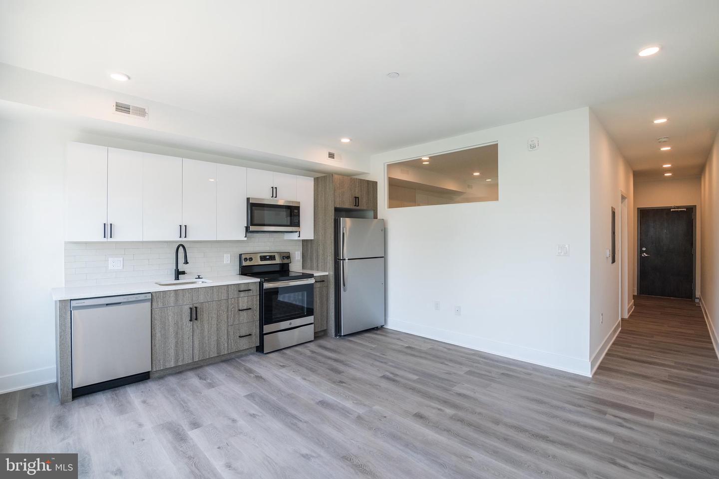 1420 Point Breeze Ave #unit 311 Property Photo 7