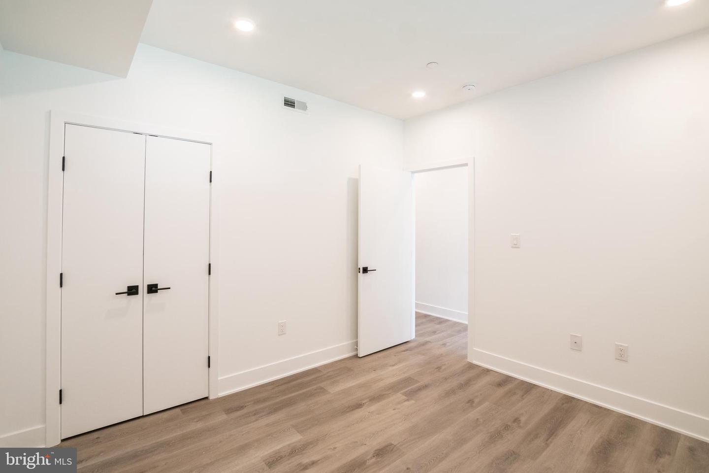 1420 Point Breeze Ave #unit 311 Property Photo 11