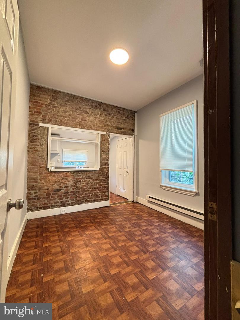 2054 Bellmore Ave Property Photo 7